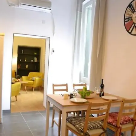 Center 2 2 Salles De Bain Apartment